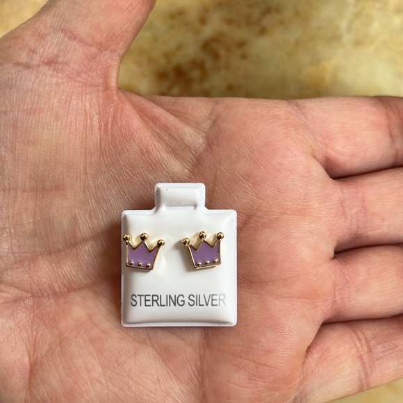 14k Gold Plated Enamel Princess Crown Earrings - Picture 9 of 11